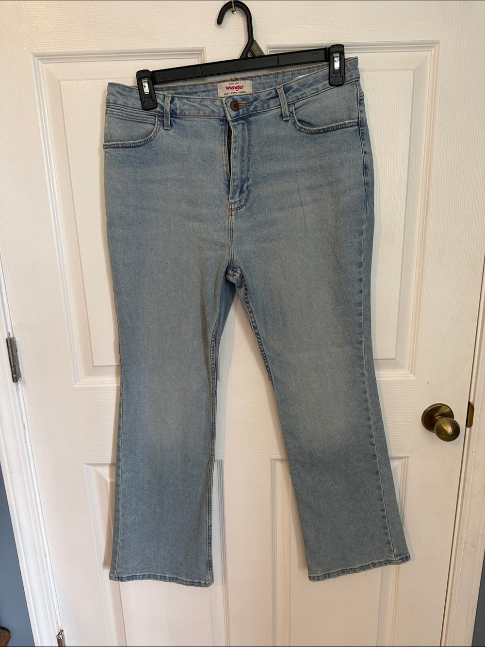 Wrangler Women's Bold Boot Cut Jeans